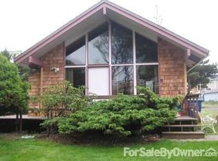 1549 NW 33rd St, Lincoln City, OR 97367