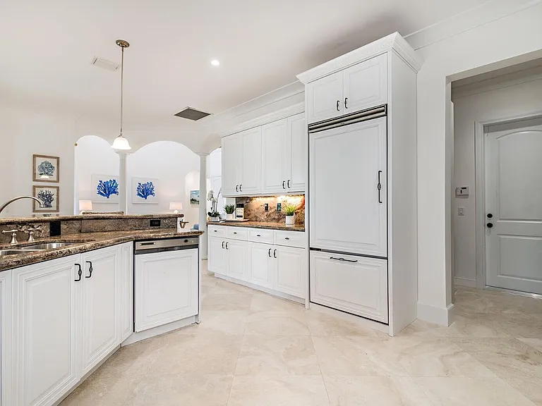 141 Gregory Pl — Photo 11