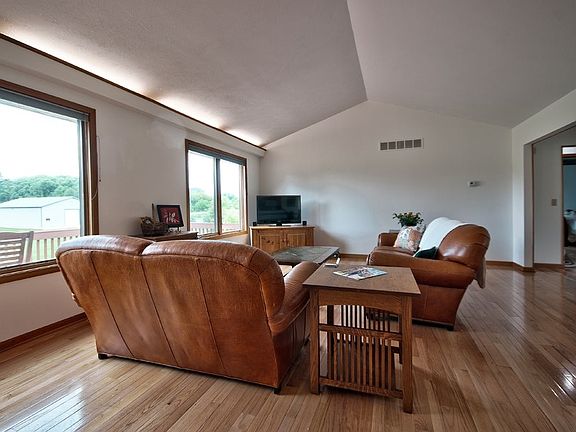 4th image of 57555 County Road 31