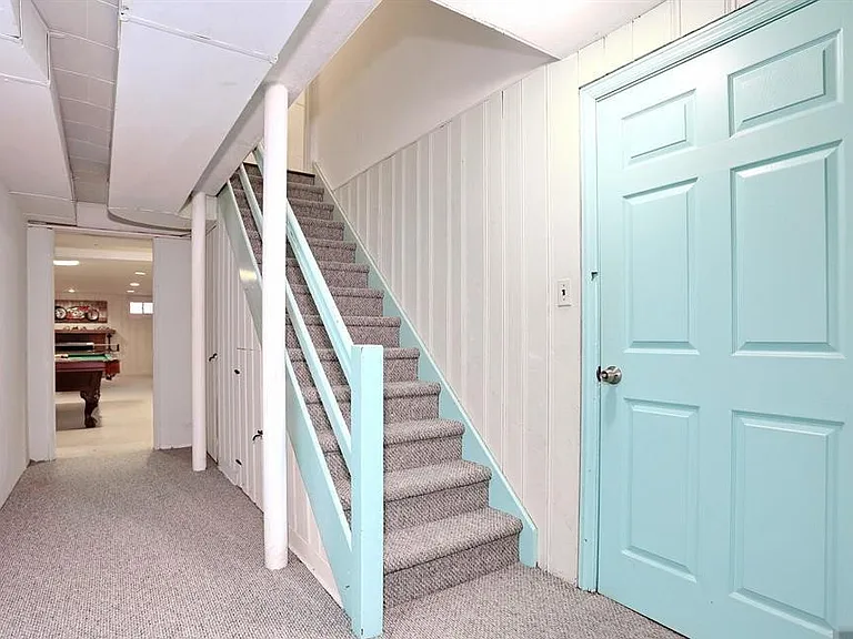 328 W Ridgewood Ave — Photo 33