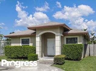 10915 SW 218th Ter, Miami, FL 33170