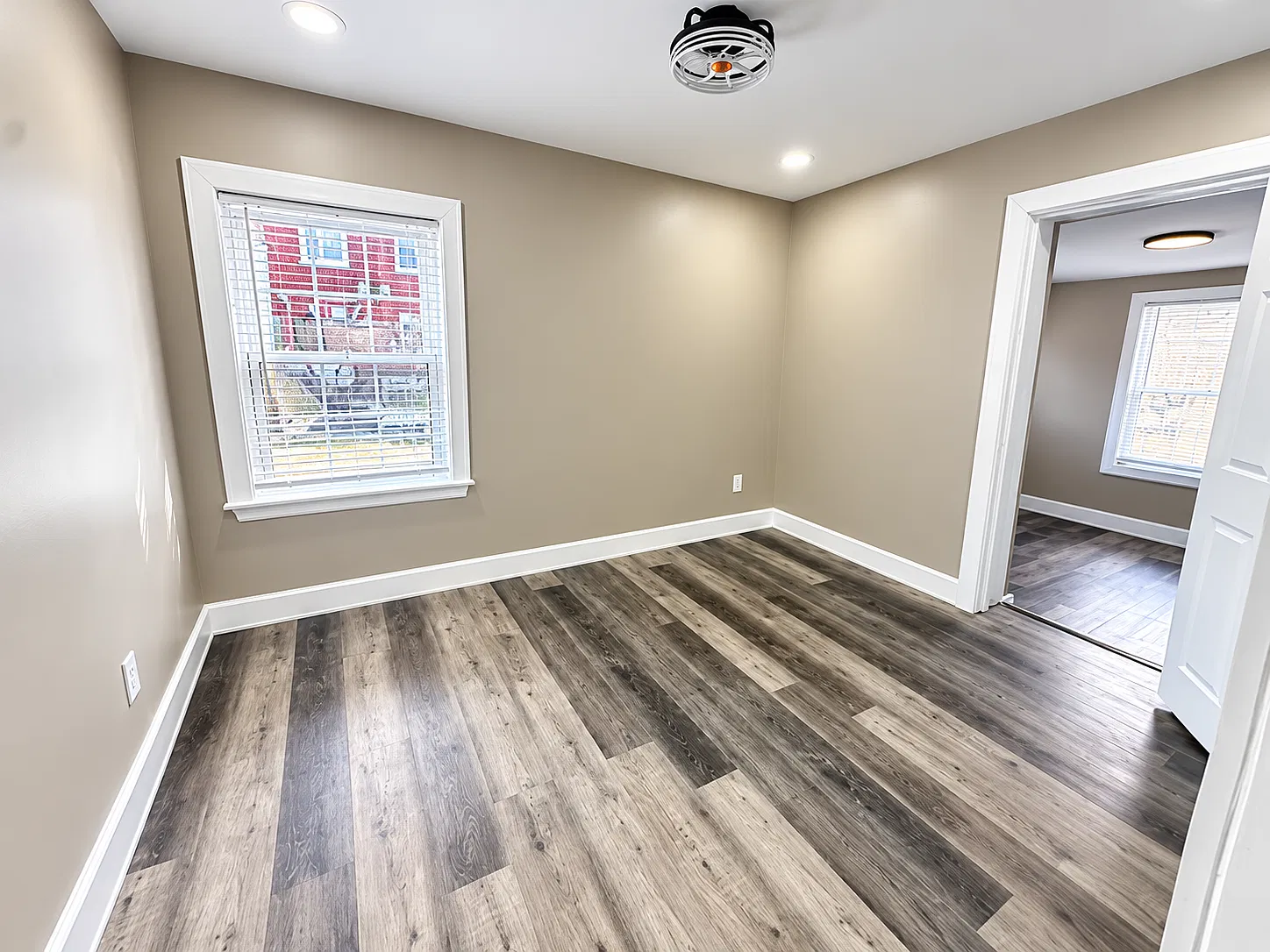 2 bed, 1260 sqft, $1,100 — Photo 4