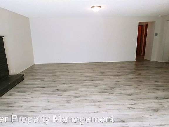 5th image of 6525 Steilacoom Blvd SW Unit Main