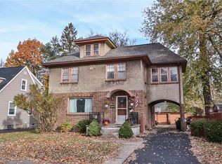 14 Fairholm Dr, Rochester, NY 14624
