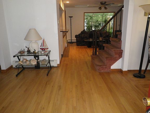 2nd image of 55 Derby Pl