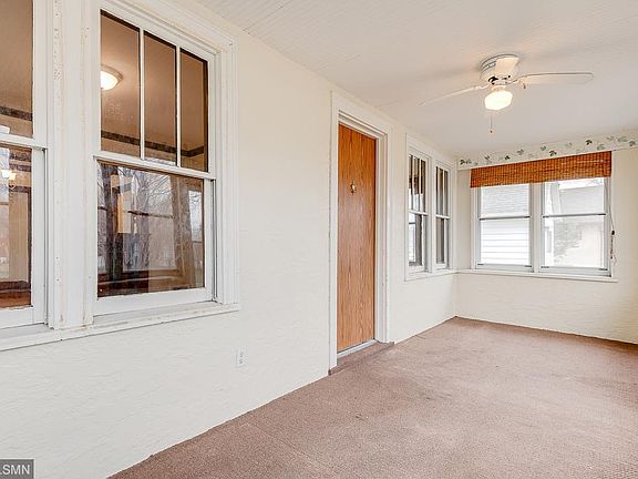 3rd image of 1818 Maryland Ave E