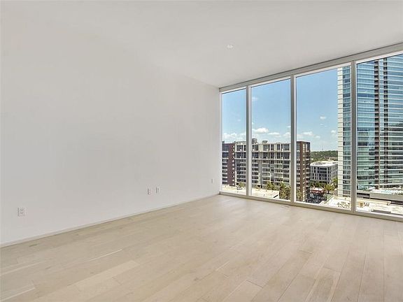 3rd image of 301 West Ave APT 1303