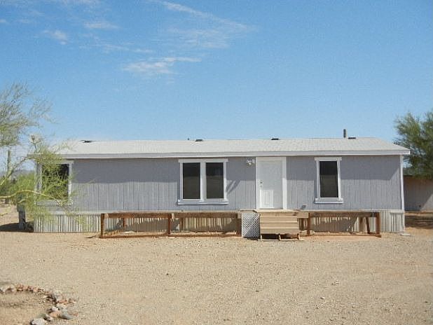 1st image of 8398 W Richardson Pl