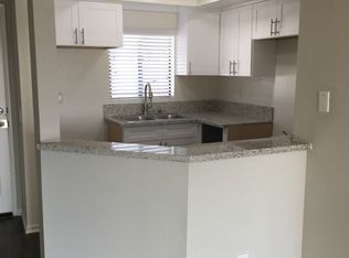 2851 E Theresa St APT 5, Long Beach, CA 90814