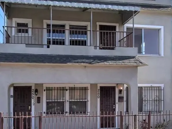 250 W 49th St, Los Angeles, CA 90037