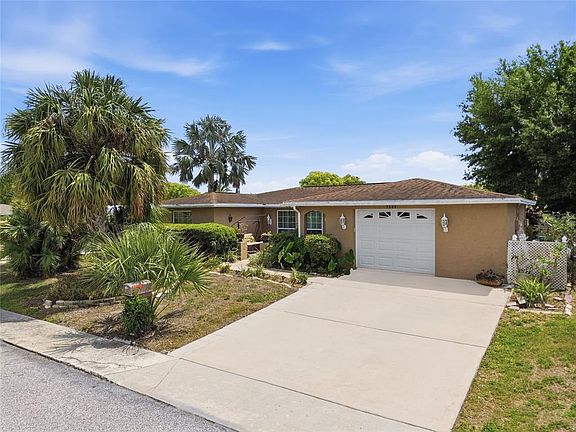 2nd image of 7140 Rockwood Dr