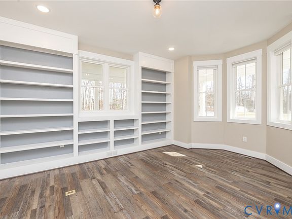 5th image of 2744 Dogtown Rd