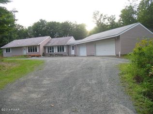 115 Mile High Dr, Greentown, PA 18426