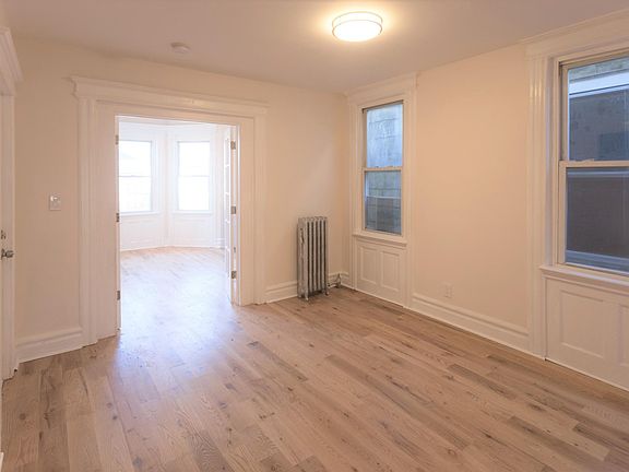 4th image of 390 Sanford Ave #1A