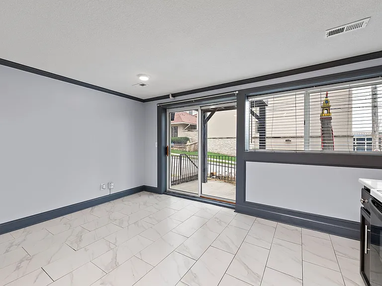 4544 Summit St — Photo 26