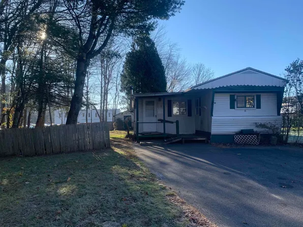 11 Ringer Drive, Somersworth, NH 03878