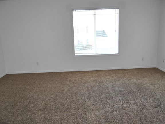 2nd image of 3312 Briar Creek Ln APT 3