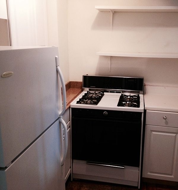 2nd image of 334 E 79th St APT 1F