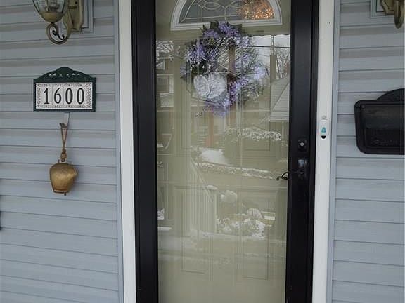 3rd image of 1600 Vassar Ave NW