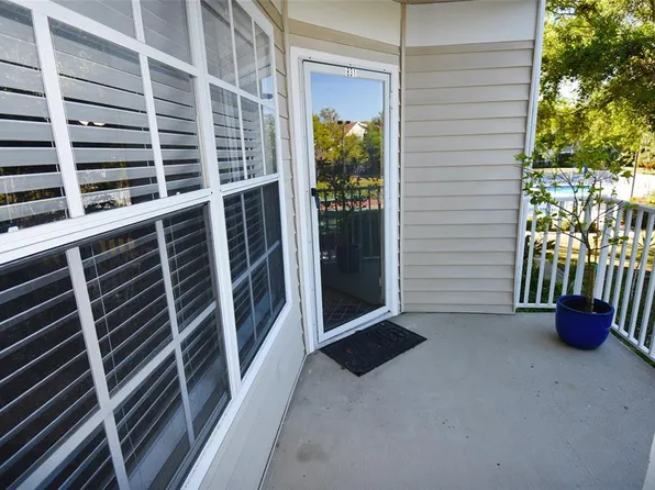 850 S Tamiami Trl APT 831, Sarasota, FL 34236