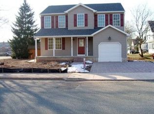 234 N Penrose St, Quakertown, PA 18951