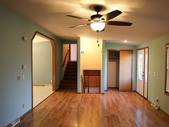 5th image of 3222 Williams Grant Dr