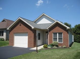 220 Windsong Ln, Christiansburg, VA 24073