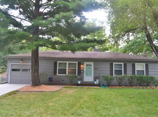 10343 Woodson Dr, Overland Park, KS 66207