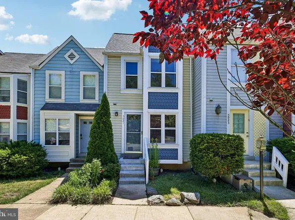 5921 Sir Cambridge Way, Alexandria, VA 22315