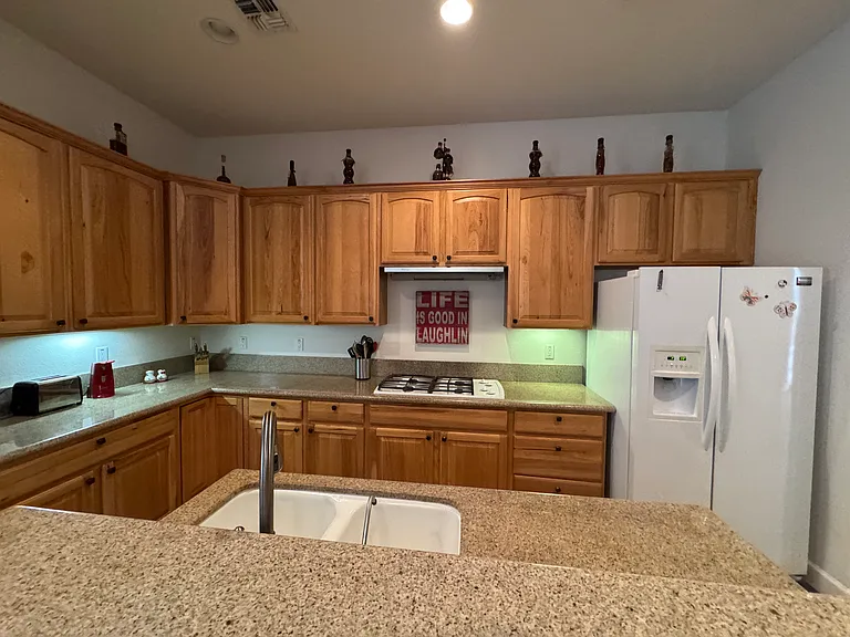 3111 Esmerelda Dr — Photo 18