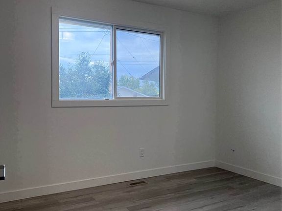 5th image of 6640 Penbrooke Dr SE