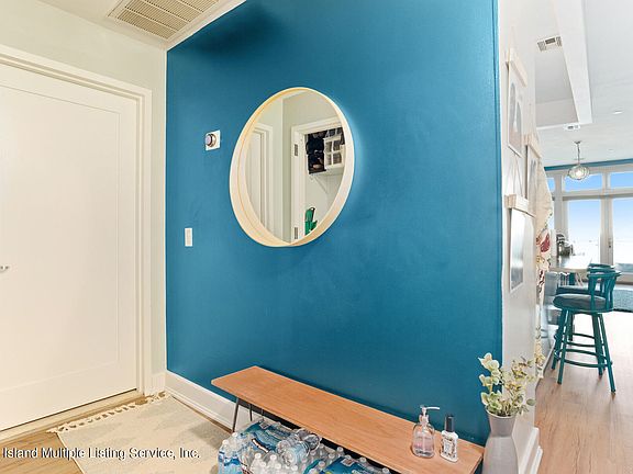 2nd image of 90 Bay Street Lndg APT 6A