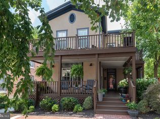 216 Elm St NW, Washington, DC 20001