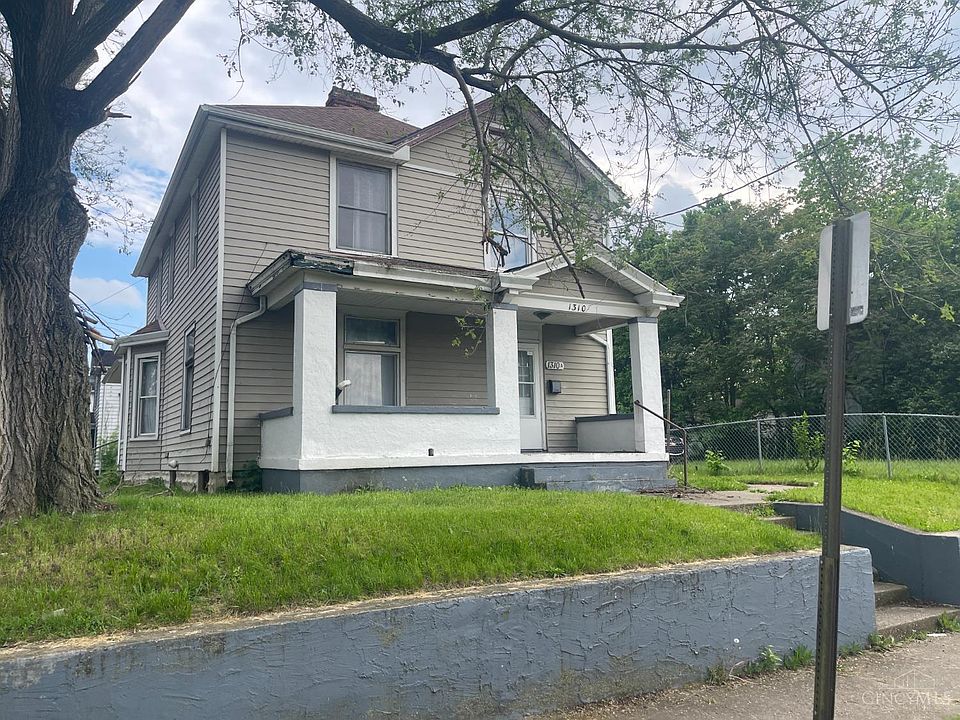 2nd image of 1310 Girard Ave