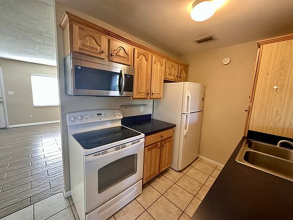 5th image of 1530 Villa Marie Dr
