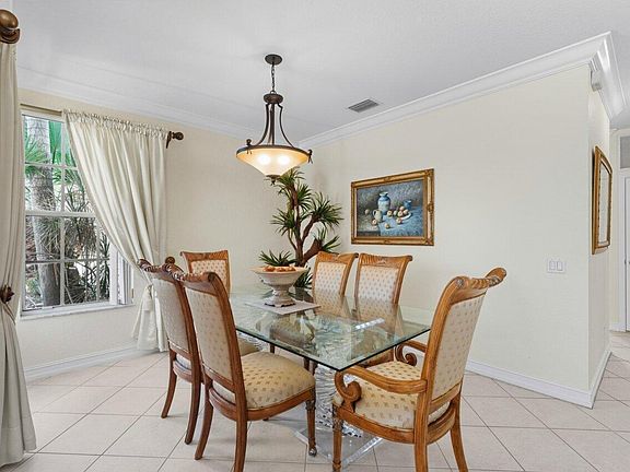5th image of 8492 Breezy Oak Way