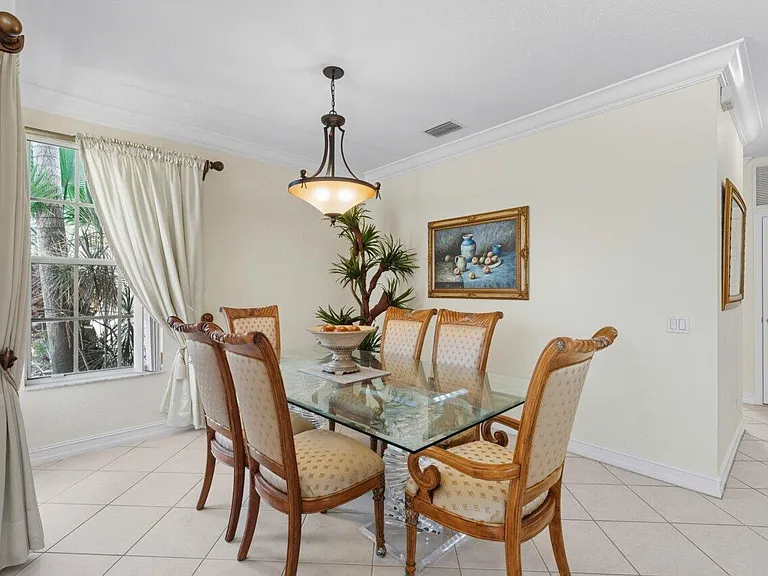 8492 Breezy Oak Way — Photo 6