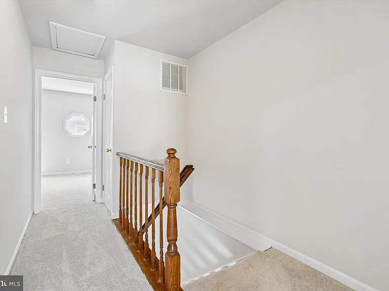 5071 9th St S — Photo 12