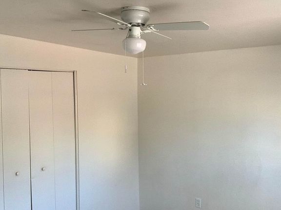3rd image of 37 University Dr APT 4