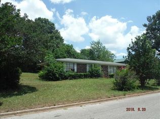 705 W 12th St, Anniston, AL 36201