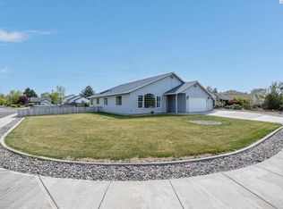 2604 Crane Dr, West Richland, WA