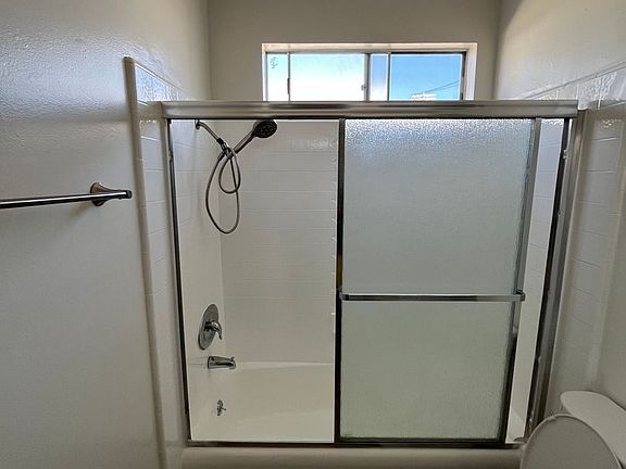 5th image of 1407 Brockton Ave #5-15