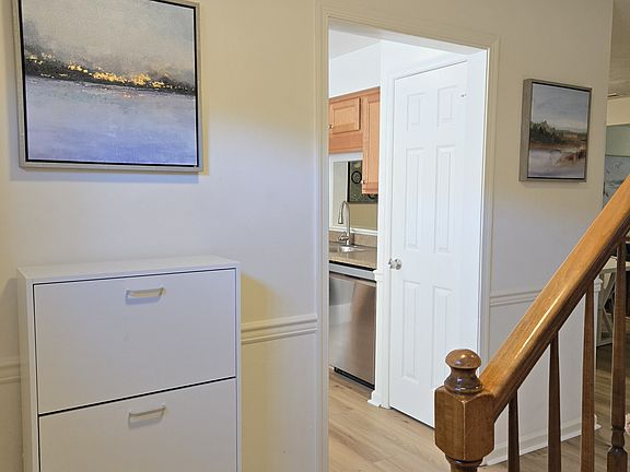 5th image of 5529 Old Guard Cres