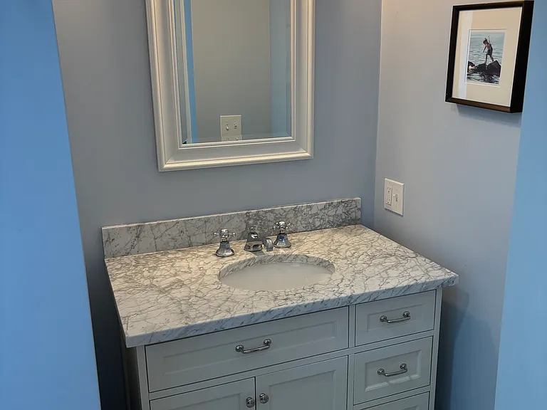 20 Glen Ave — Photo 61