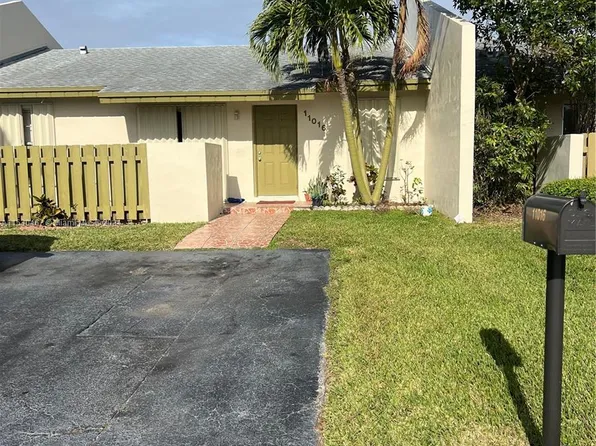 11016 SW 123rd Pl, Miami, FL 33186