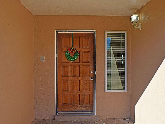 5th image of 21 Terry Dr