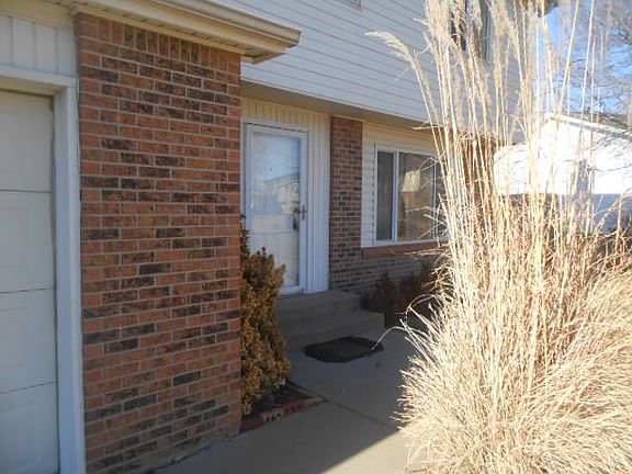 2nd image of 3115 N Bayberry St