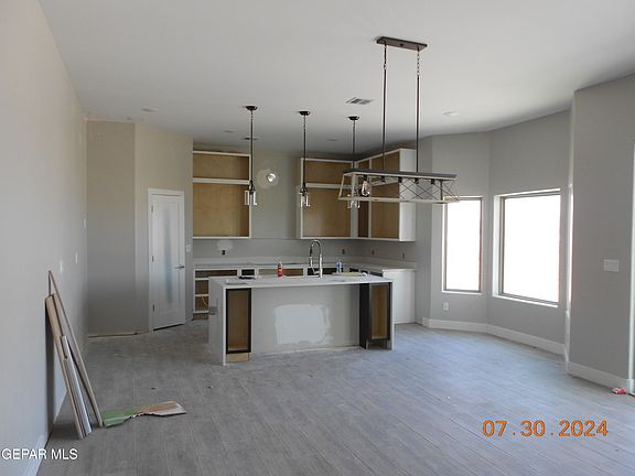 2nd image of 13055 Aberdare Dr
