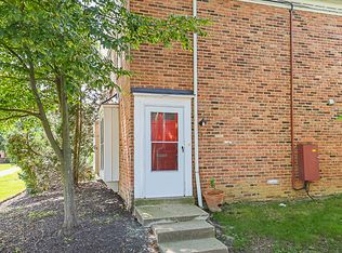 26 Richmond Sq UNIT 26, Cleveland, OH 44143