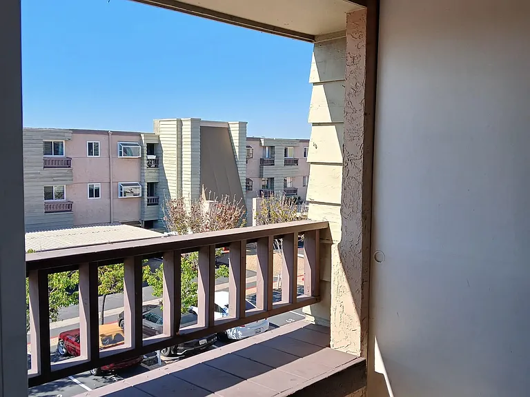 3140 Midway Dr #301 — Photo 27
